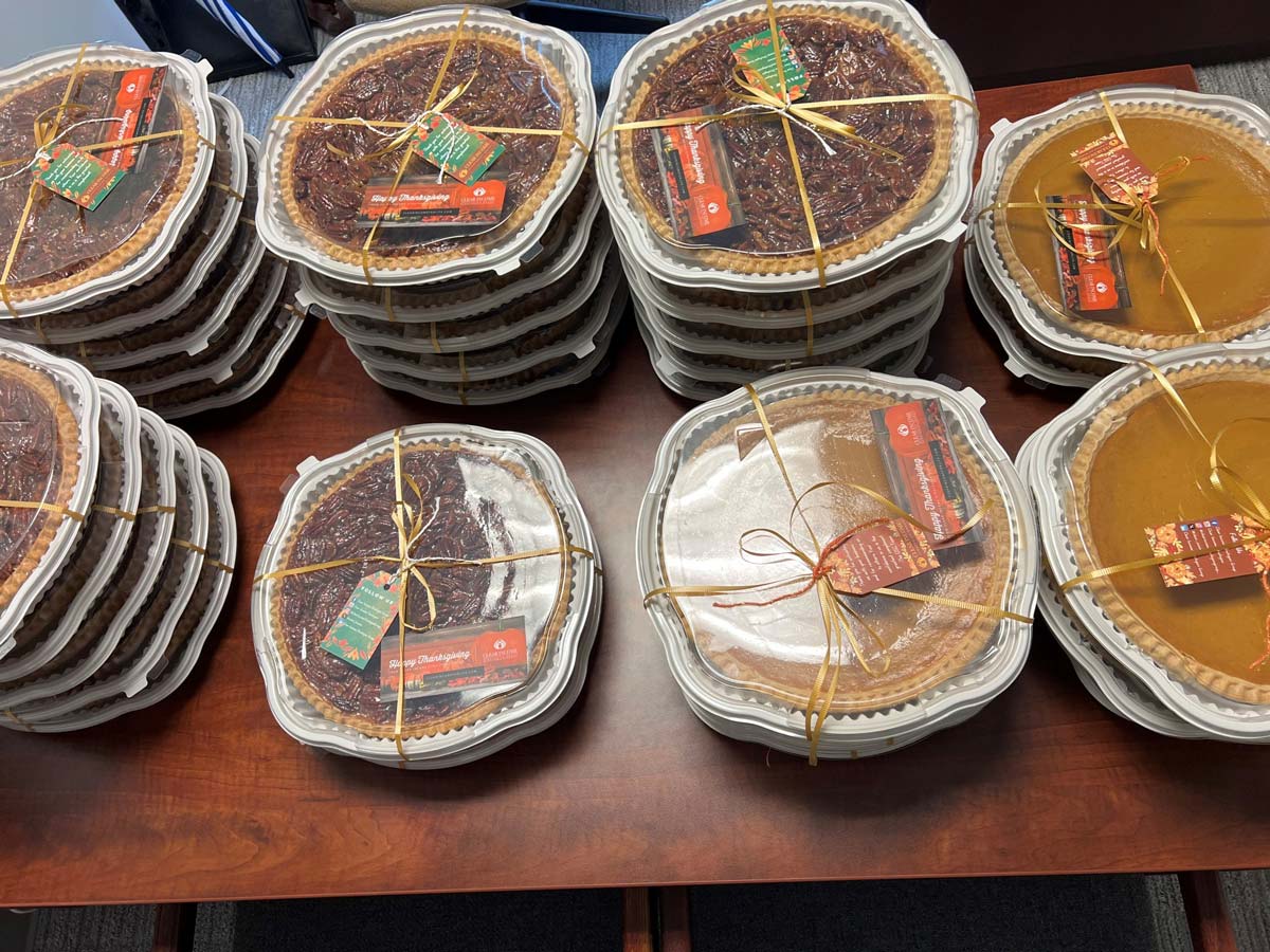 Annual Pie Giveaway for Thanksgiving 2025